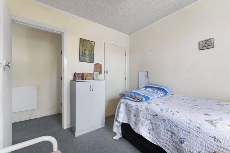 Photo of property in 37 Kent Street, Levin, 5510