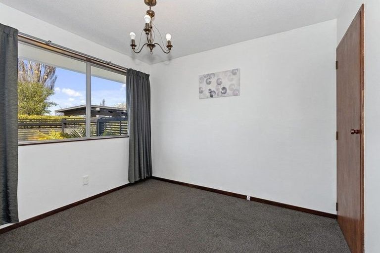 Photo of property in 2/30 Garvins Road, Hornby, Christchurch, 8042