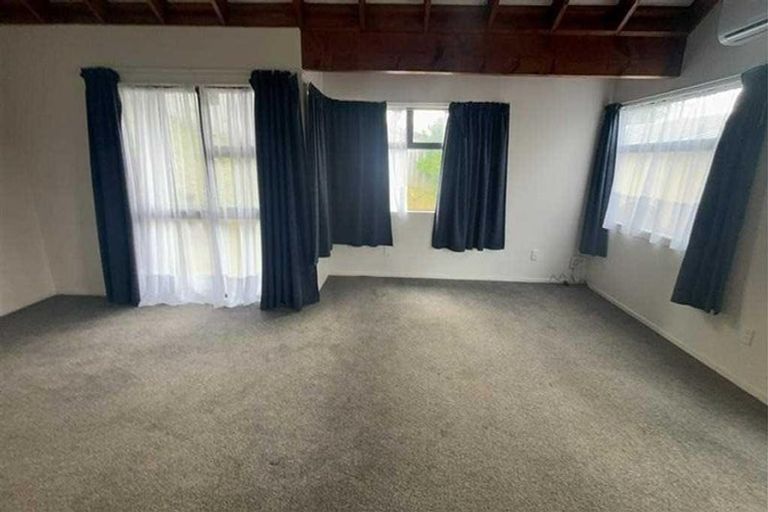 Photo of property in 214 Puriri Street, Castlecliff, Whanganui, 4501