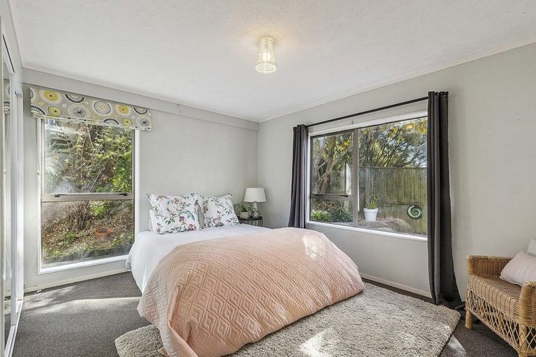 Photo of property in 39 Bodmin Terrace, Camborne, Porirua, 5026