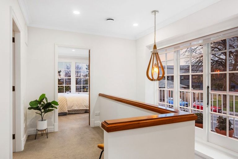 Photo of property in 34 Kahu Road, Fendalton, Christchurch, 8041