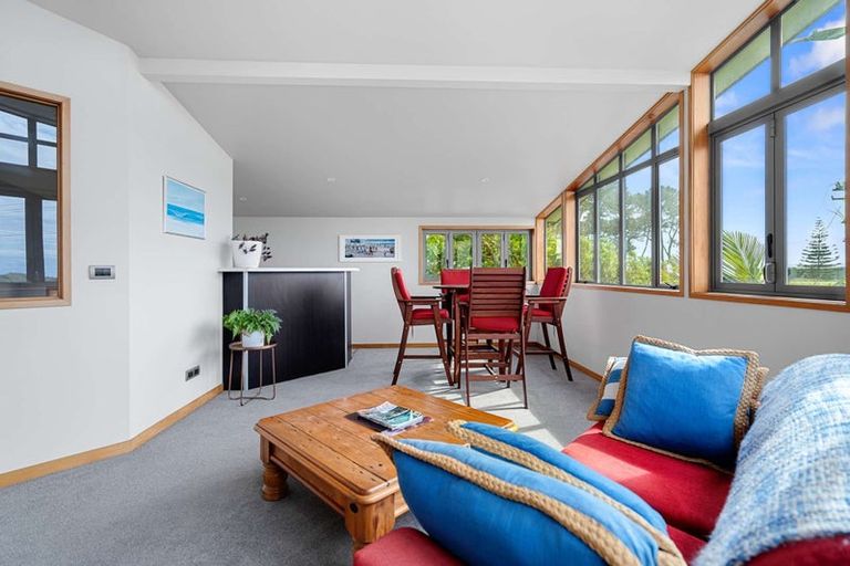 Photo of property in 570a Papamoa Beach Road, Papamoa Beach, Papamoa, 3118