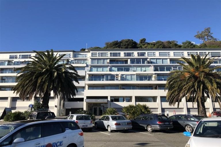 Photo of property in Latitude 41, 11/269 Wakefield Quay, Stepneyville, Nelson, 7010