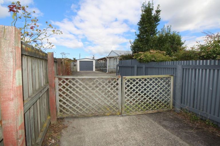 Photo of property in 24a Charles Road, Hannahs Bay, Rotorua, 3010