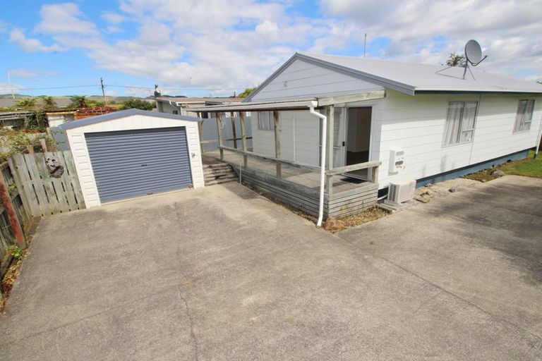 Photo of property in 24a Charles Road, Hannahs Bay, Rotorua, 3010
