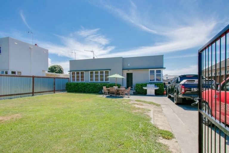 Photo of property in 85 Latham Street, Marewa, Napier, 4110