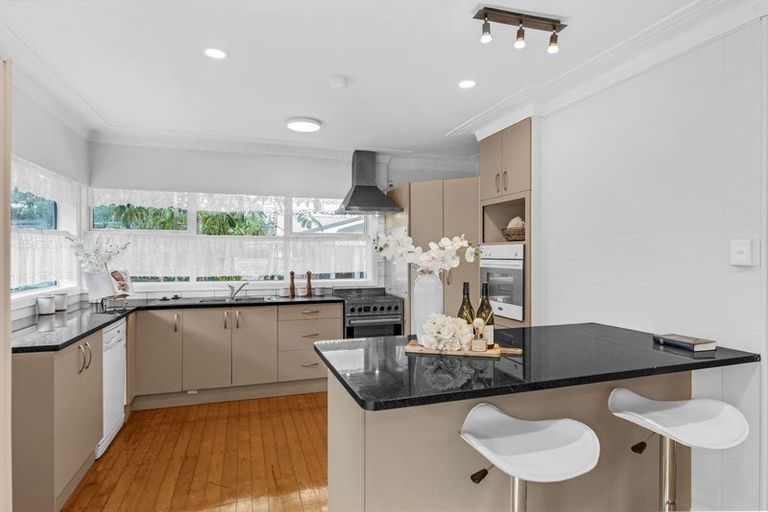 Photo of property in 48 Ingram Street, Papakura, 2110