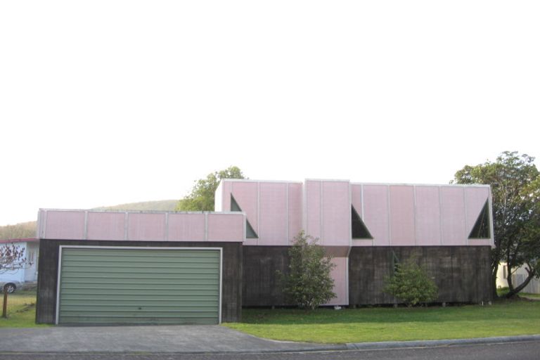 Photo of property in 30 Pihanga Road, Kuratau, Turangi, 3381