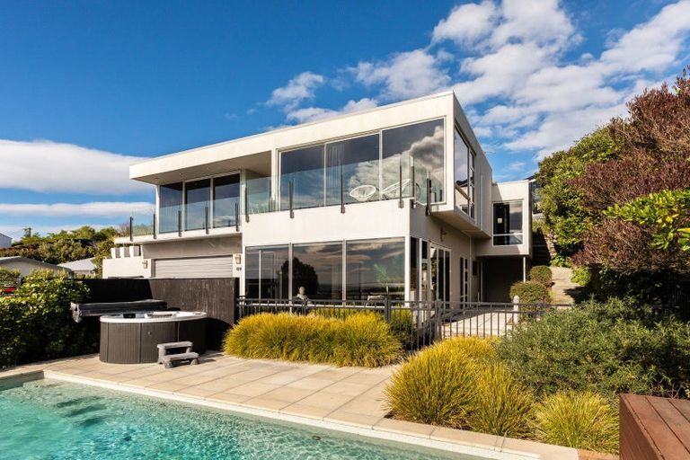 Photo of property in 42b Marama Crescent, Mount Pleasant, Christchurch, 8081
