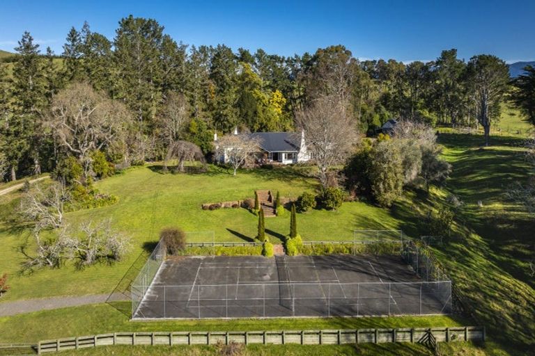 Photo of property in 1233 Kereru Road, Maraekakaho, Hastings, 4171