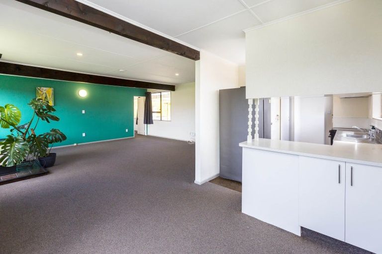 Photo of property in 119 Holborn Drive, Stokes Valley, Lower Hutt, 5019