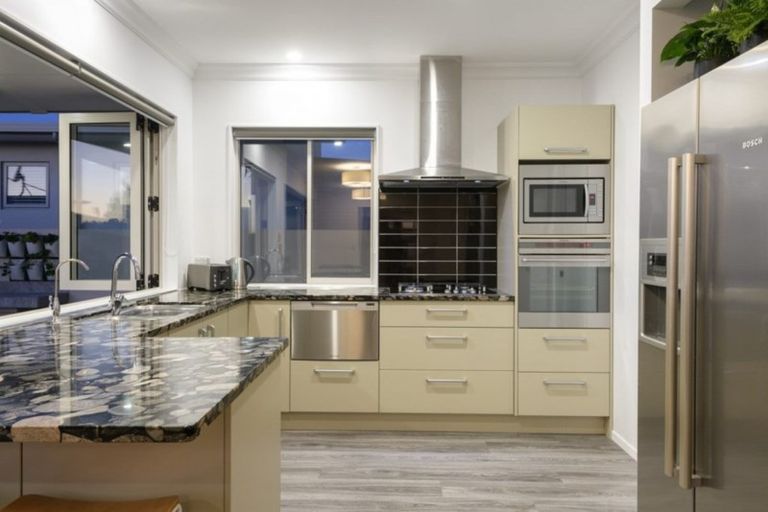 Photo of property in 45b Campbell Road, Mount Maunganui, 3116