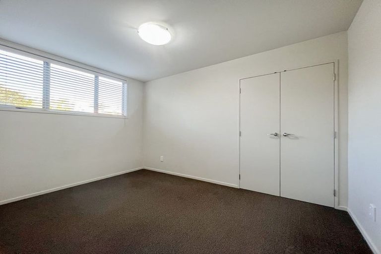 Photo of property in 632 Beach Road, Browns Bay, Auckland, 0630