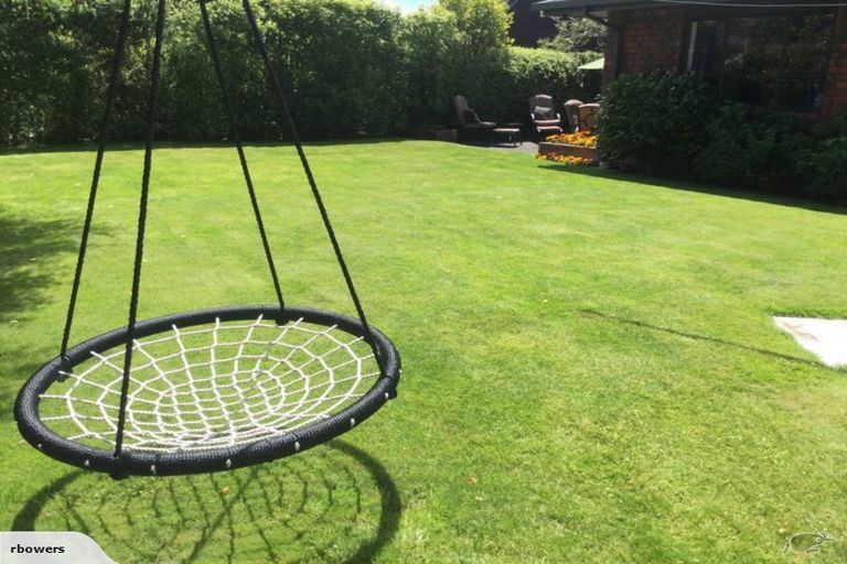 Photo of property in 9 Westfield Avenue, Templeton, Christchurch, 8042