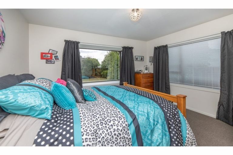 Photo of property in 2/81 Briggs Road, Shirley, Christchurch, 8052