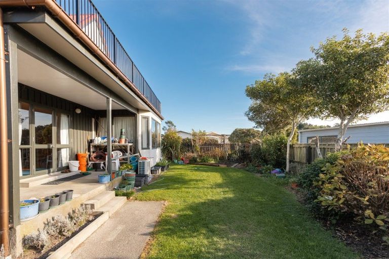 Photo of property in 46 Cook Street, Carters Beach, Westport, 7825