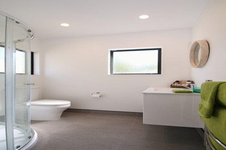 Photo of property in 183a Waitaha Road, Welcome Bay, Tauranga, 3112