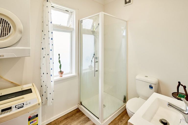 Photo of property in 132-136 Washington Avenue, Brooklyn, Wellington, 6021