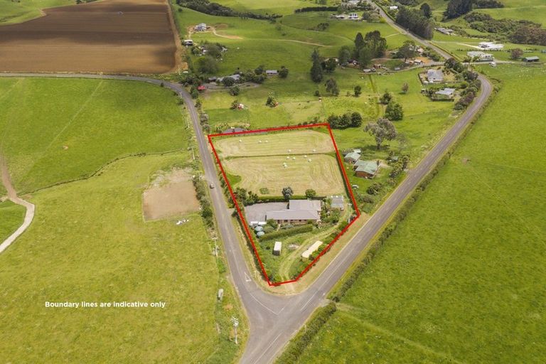 Photo of property in 521 Clark And Denize Road, Pukekawa, Tuakau, 2696