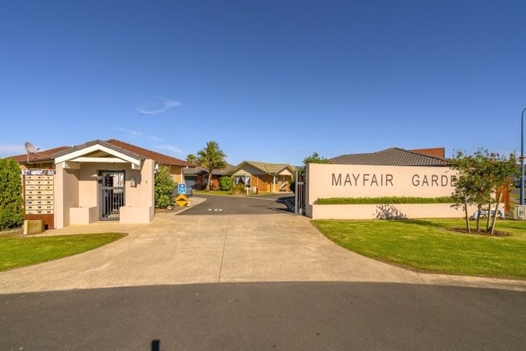 Photo of property in Mayfair Gardens, 3/2 Mayfair Close, Whitianga, 3510