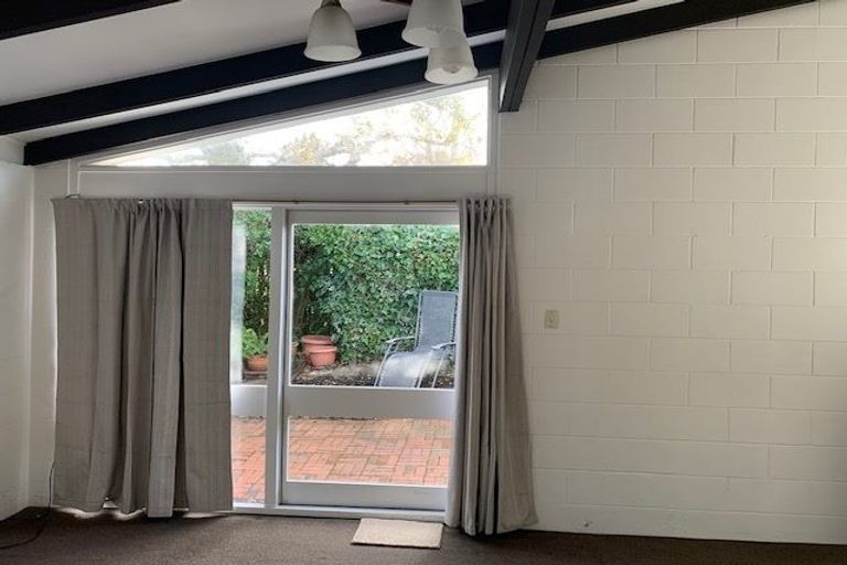 Photo of property in 4/28 Wolsley Avenue, Milford, Auckland, 0620