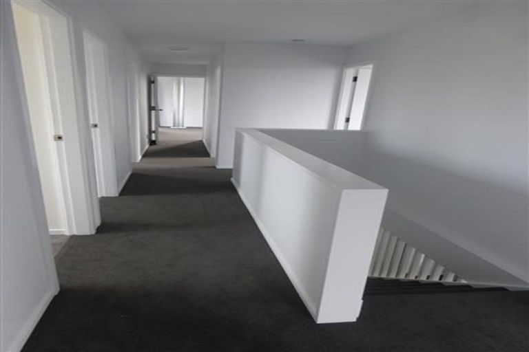 Photo of property in 21 Kennedys Bush Road, Halswell, Christchurch, 8025