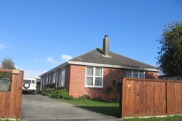 Photo of property in 2a Montrose Place, Takaro, Palmerston North, 4412