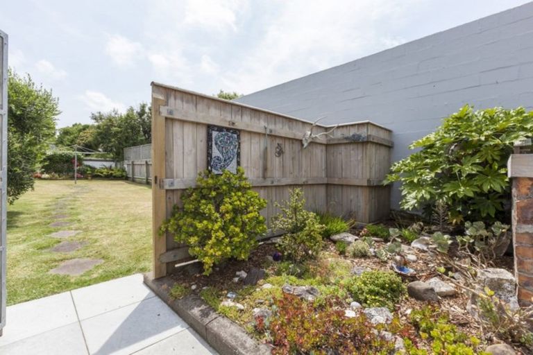 Photo of property in 83b Golf Road, Paraparaumu Beach, Paraparaumu, 5032