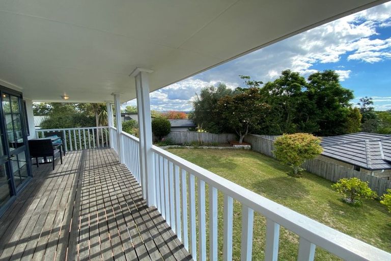 Photo of property in 9 Hinton Place, Pyes Pa, Tauranga, 3112