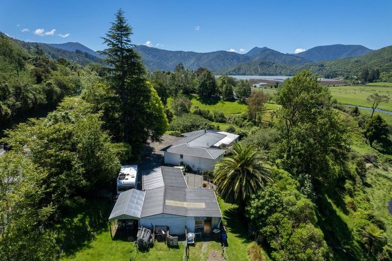 Photo of property in 20 Mclean Drive, Havelock, 7100