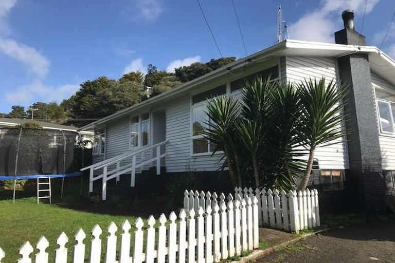 Photo of property in 42 Tuatara Drive, Te Kamo, Whangarei, 0112