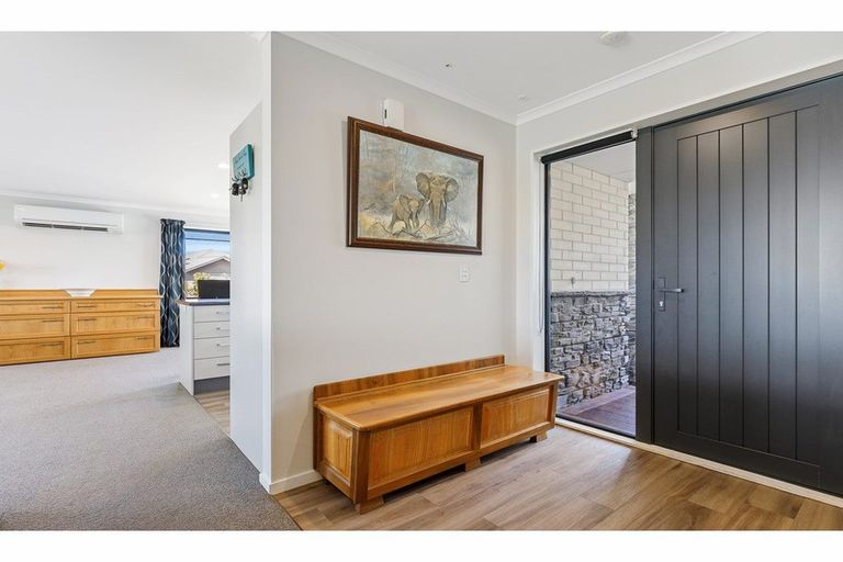 Photo of property in 15 Foxton Drive, Kaiapoi, 7630