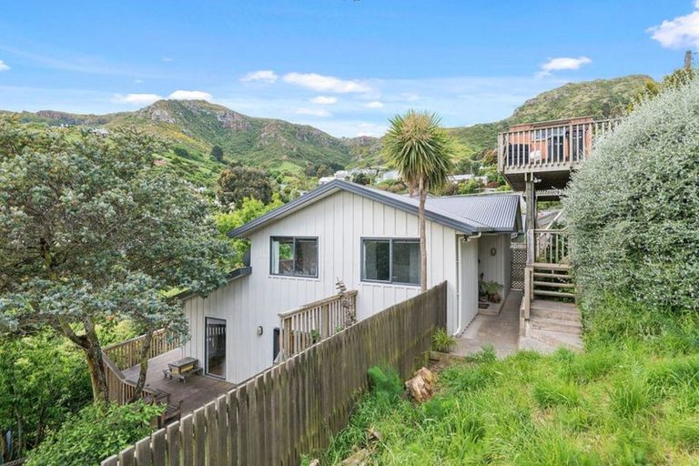Photo of property in 87 Reserve Terrace, Lyttelton, 8082
