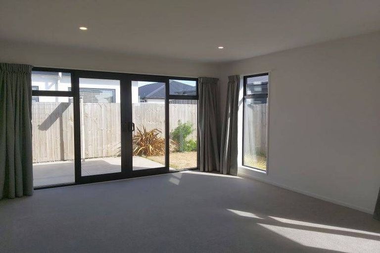 Photo of property in 2 Borderdale Street, Belfast, Christchurch, 8051