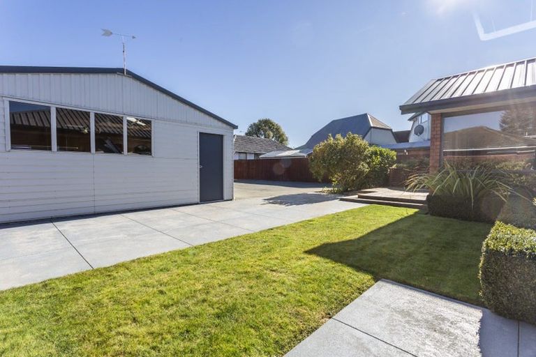 Photo of property in 52b Cutts Road, Russley, Christchurch, 8042