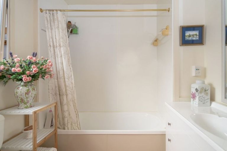 Photo of property in 20a Nicholas Avenue, Whitianga, 3510