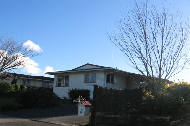 Photo of property in 62 John F Kennedy Drive, Milson, Palmerston North, 4414