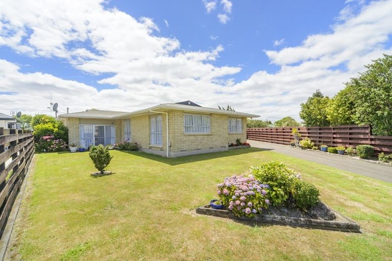 Photo of property in 4 Christian Place, Awapuni, Palmerston North, 4412