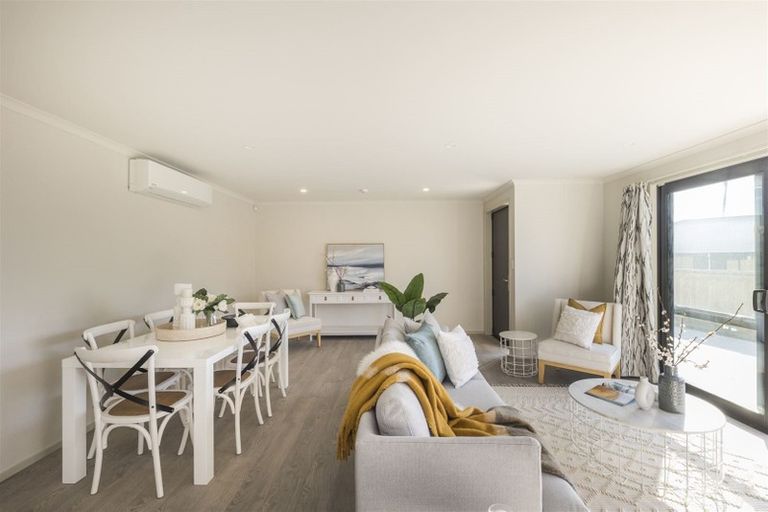 Photo of property in 38 Silicon Way, Fitzherbert, Palmerston North, 4410