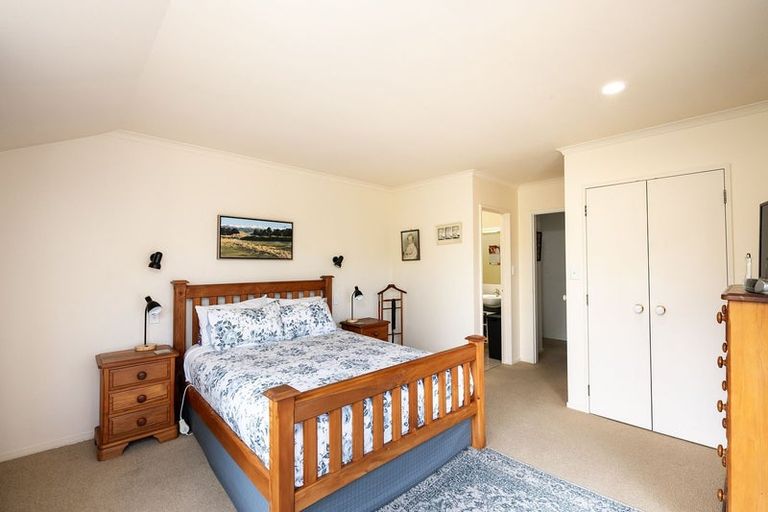 Photo of property in 4 Fulford Place, Havelock North, 4130