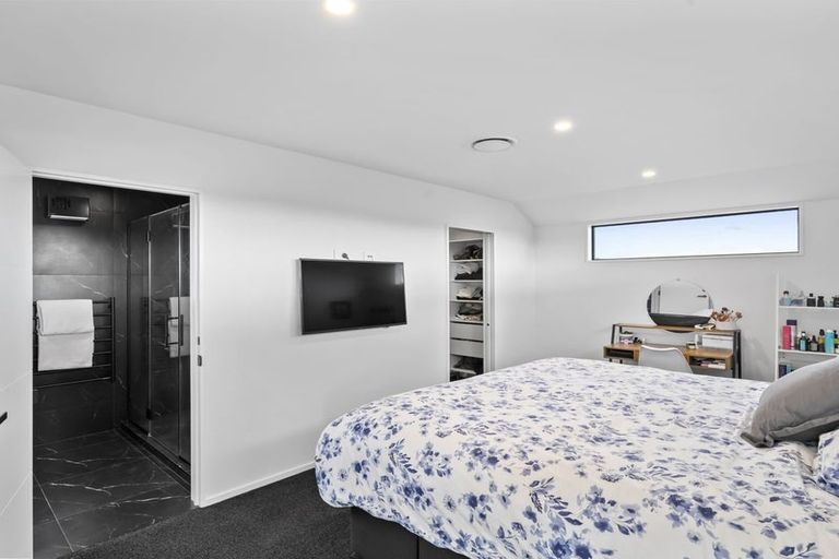 Photo of property in 6 Timara Crescent, Marshland, Christchurch, 8083