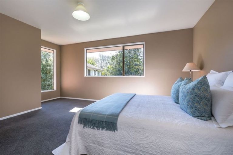 Photo of property in 14 Tyndale Place, Ilam, Christchurch, 8041