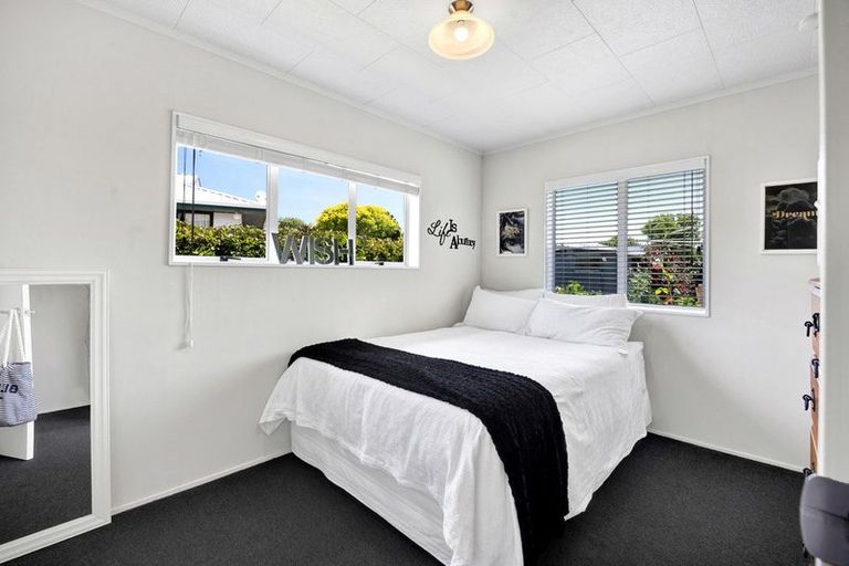 Photo of property in 33 Tawa Street, Hawera, 4610