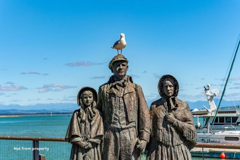 Photo of property in Latitude 41, 10/269 Wakefield Quay, Stepneyville, Nelson, 7010