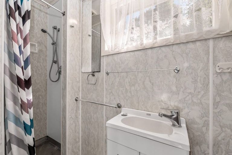 Photo of property in 30 Uta Street, Utuhina, Rotorua, 3015