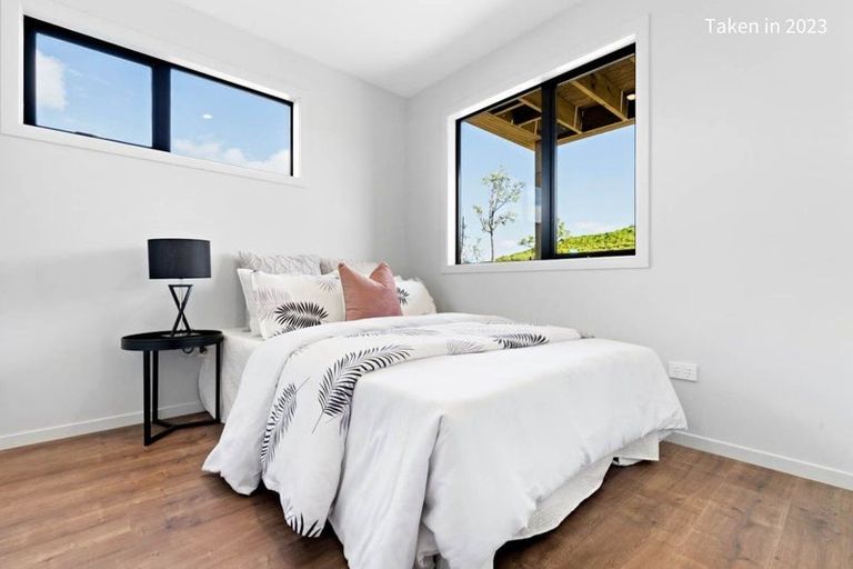 Photo of property in 12a Tikati Rise, Long Bay, Auckland, 0630