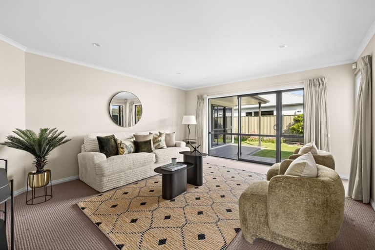 Photo of property in 12 Merlot Drive, Greenmeadows, Napier, 4112