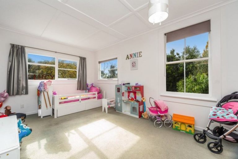 Photo of property in 65 Forest Lake Road, Forest Lake, Hamilton, 3200