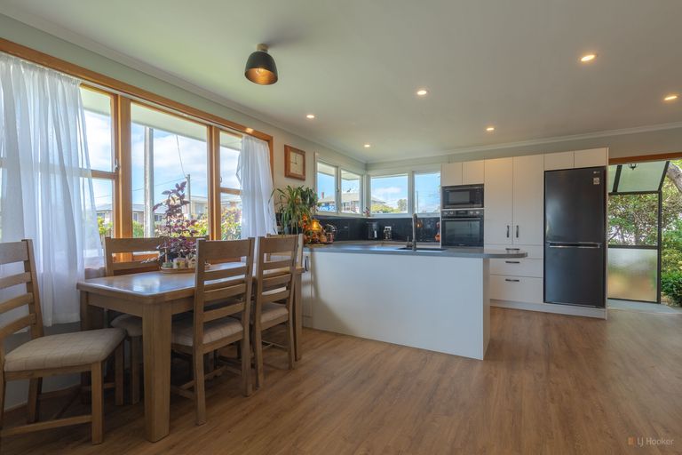 Photo of property in 1 Rimu Street, Highfield, Timaru, 7910