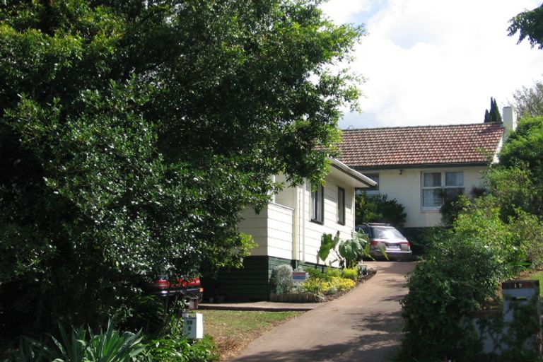 Photo of property in 19 Stottholm Road, Titirangi, Auckland, 0604